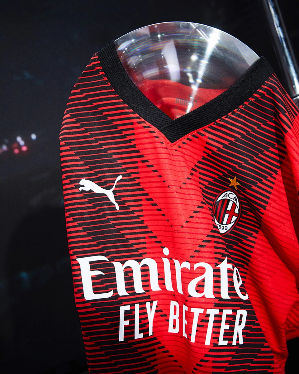 对猛龙跨季10连胜！布伦森35+6三分势不可挡 与场边球迷对喷太经典