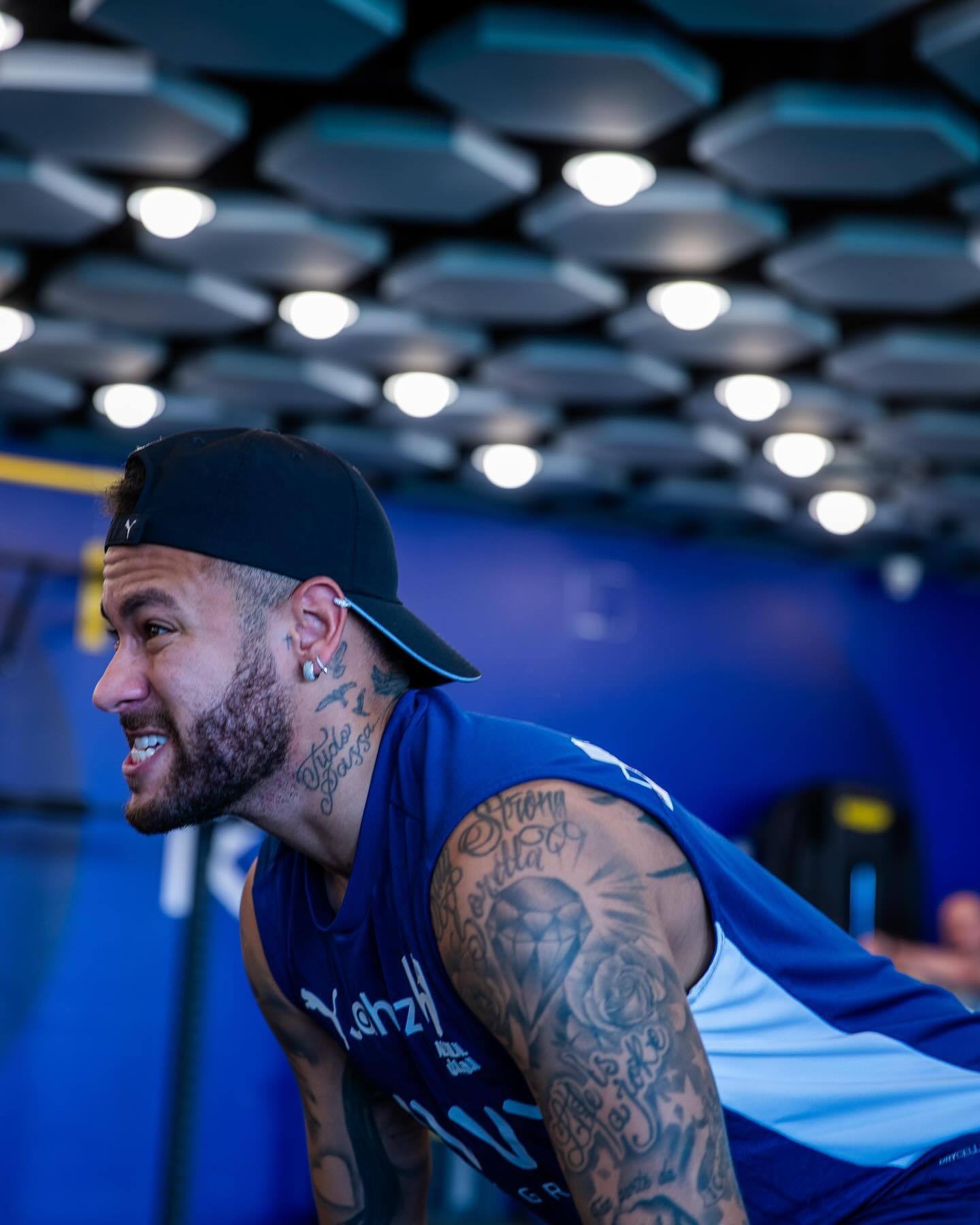 乒乓球混团世界杯：国乒8-0韩国豪取5连胜，王楚钦拿分