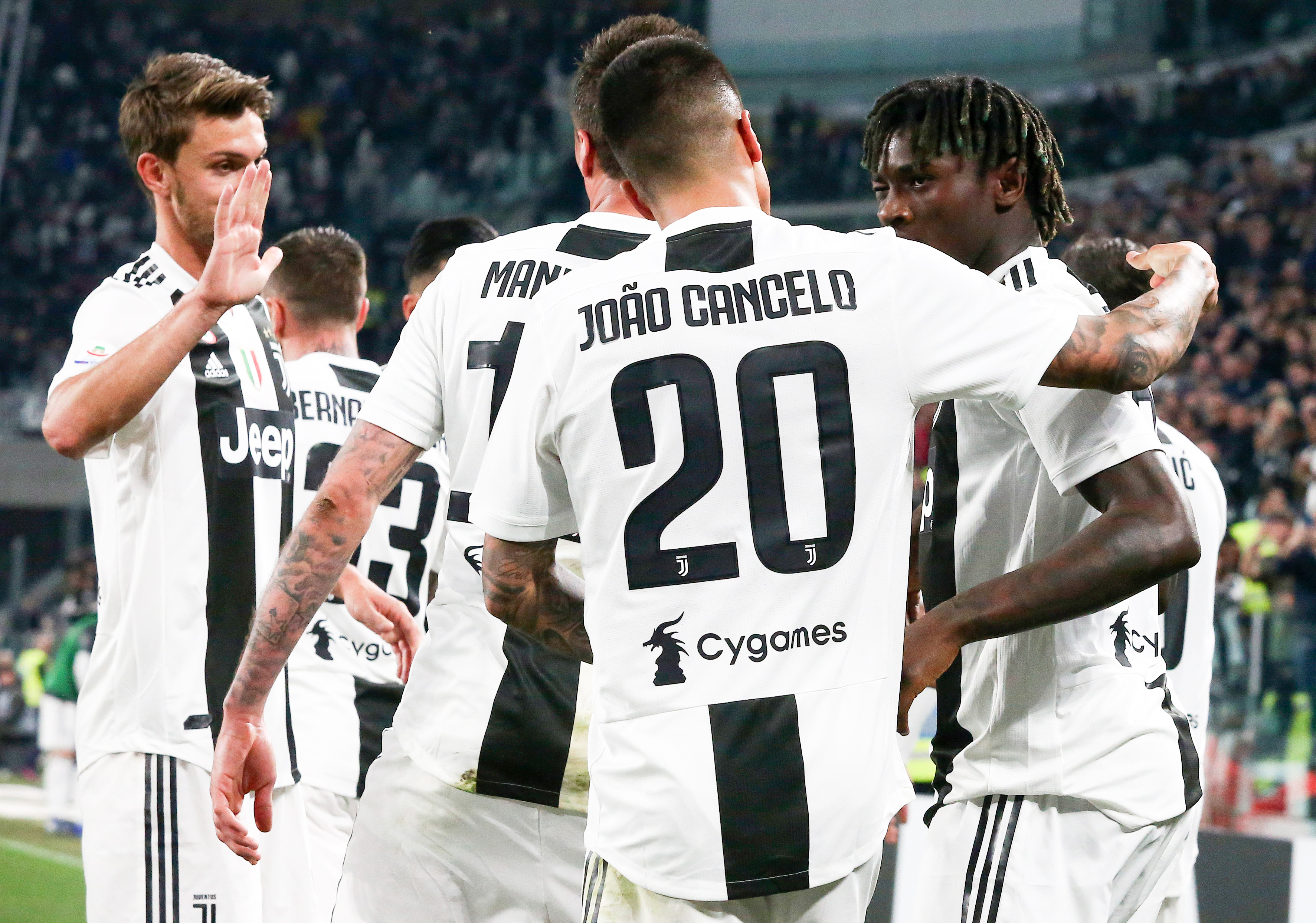 因凡蒂诺：上海海港不仅承载了全城的梦想，更点燃了全国的热情（因凡蒂诺：上海海港承载全城梦想，也点燃全国热情）