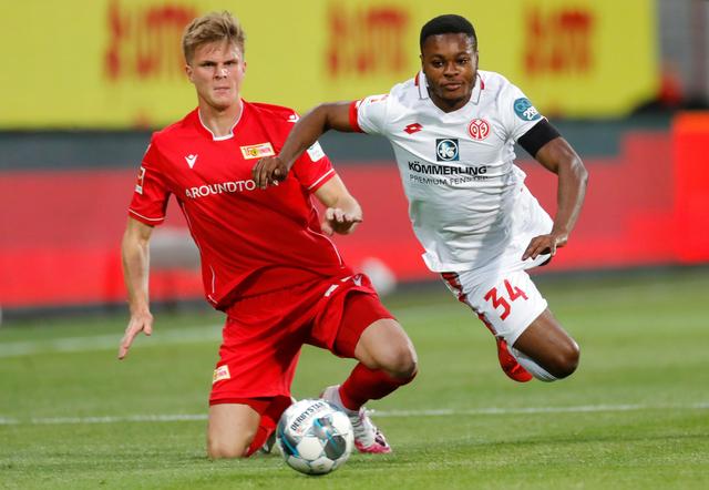 国乒从23年到25年，混团世界杯，女队只换了一位新人！