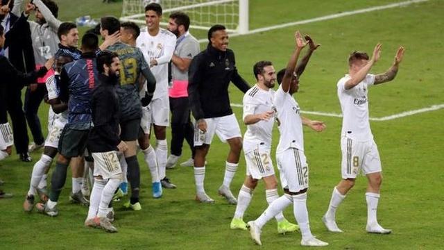 英超积分榜：曼城暂升二桑德兰仍高歌 纽卡超曼联红军