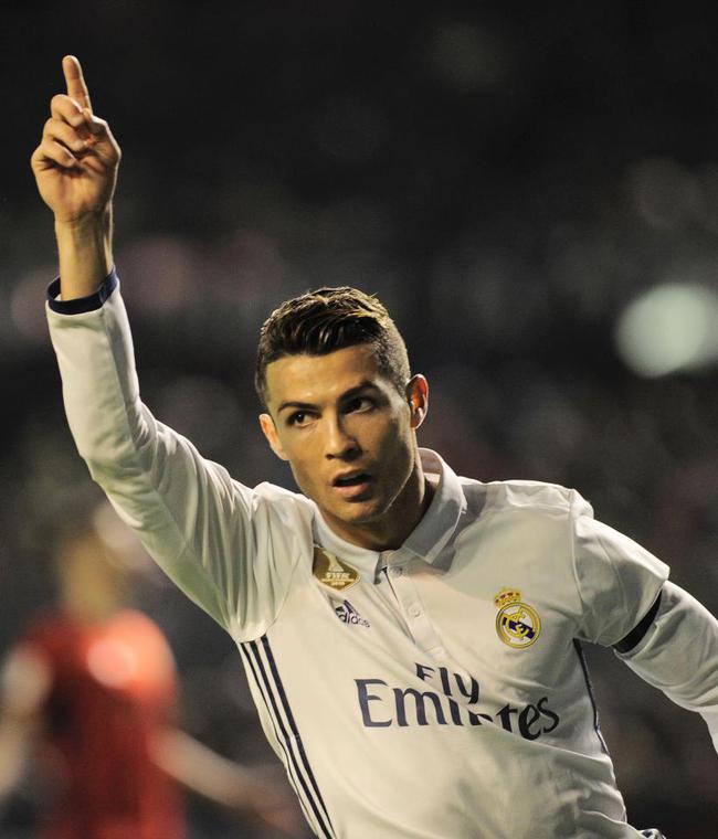 海牛客场2-2浙江成功保级，弗兰克告别战破门，韦林顿双响