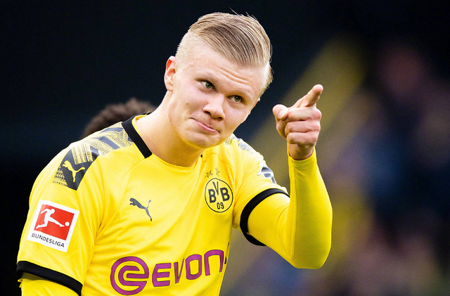 尼斯vs罗马欧联比赛期间法国警方拘捕102名球迷，并缴获很多武器（法国警方在欧联尼斯对罗马比赛期间拘捕102名球迷并缴获大量武器）