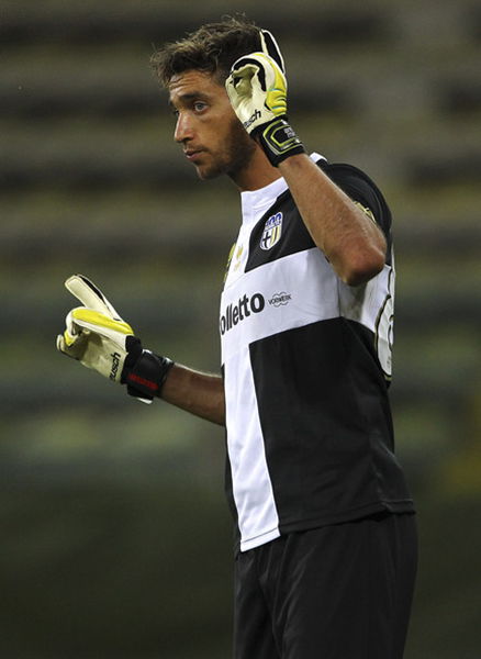 英超：阿森纳客场3-1击败诺维尔