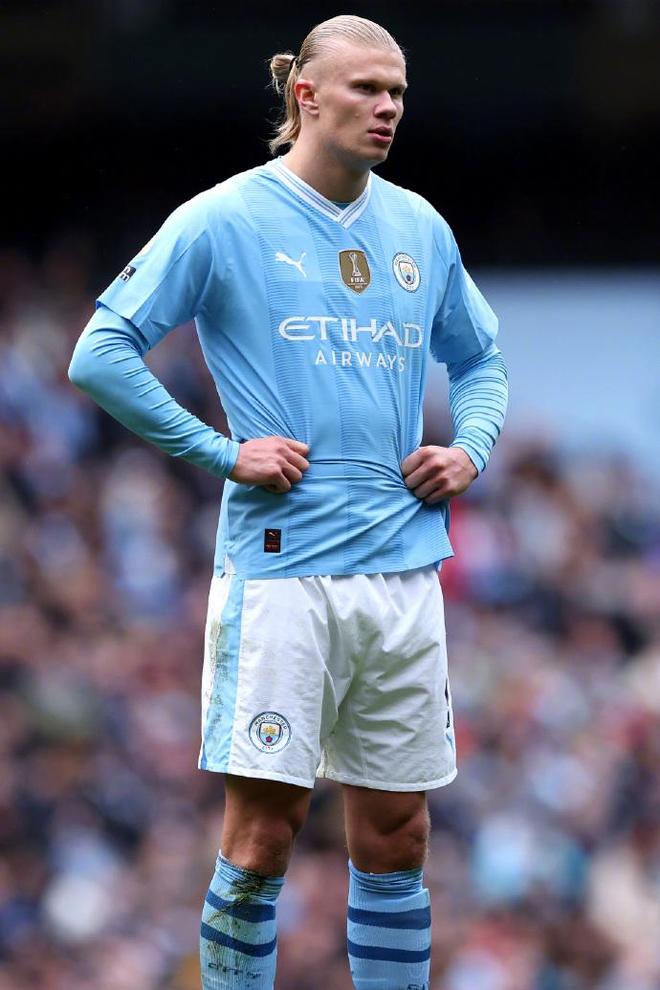 意甲战报：巴特萨吉献双响，劳利恩特追平，米兰2-2萨索洛（意甲：巴特萨吉梅开二度，劳利恩特扳平，米兰2-2萨索洛）